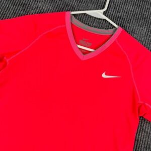 Nike Pro Combat Dri Fit Shirt Womens Medium Pink Short Sleeve Fitted Training